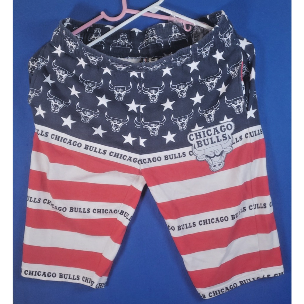 NBA Chicago Bulls Stars & Stripes Knit Lounge Shorts Bulls Logo Mens Size XL